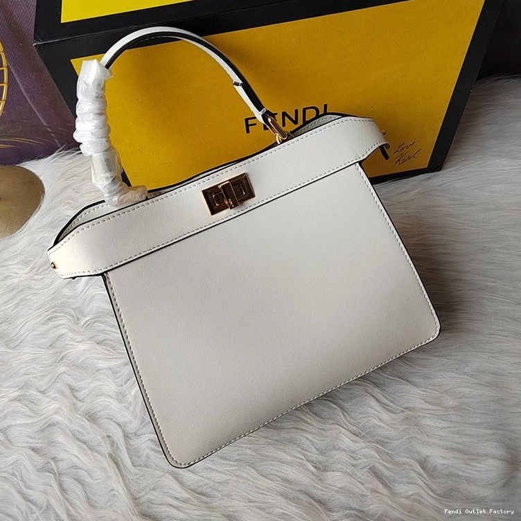 Vintage HOT Petite Peekaboo ISeeU White Nappa In Fendi Leather Bag 0731